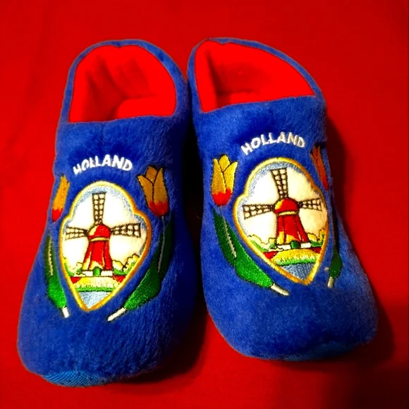 Shoes from Holland - Picture 1 of 6
